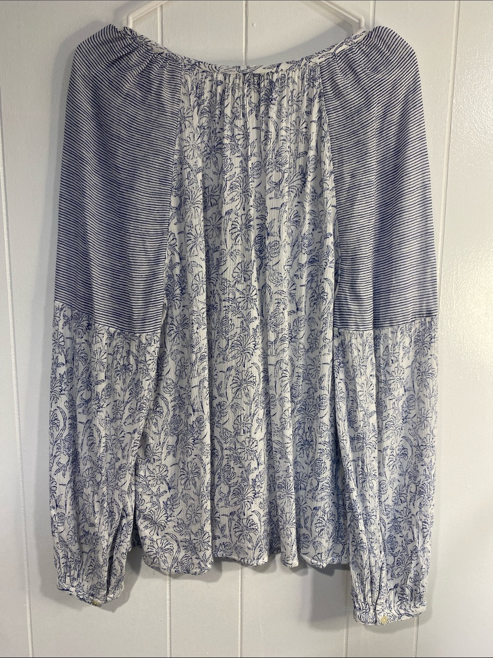 Lucky Brand Boho Peasant Blouse Coastal Blue Floral Stripe Mixed Print | Medium - Picture 6 of 11